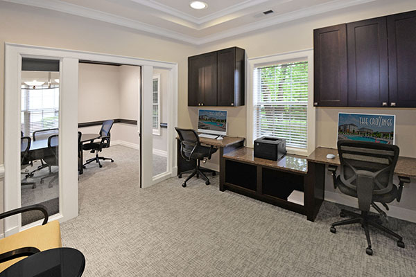 Photo Gallery image for The Crossings At Hamilton Station